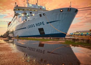 Maior barco-livraria do mundo chega no Brasil em agosto