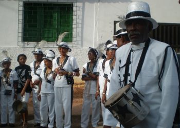 Última prévia do Carnaval do Maranhão tem Fuzileiros da Fuzarca no Circuito Beira Mar