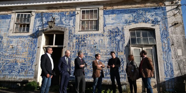 Assinado acordo que revitalizará patrimônios históricos para uso turístico no Brasil