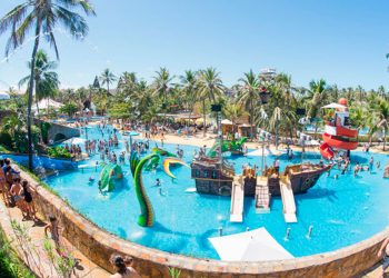 Beach Park promove campanha para arrecadar alimentos e bebidas