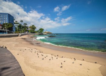 Prejuízos no setor do turismo no país chegam a R$ 120 bilhões