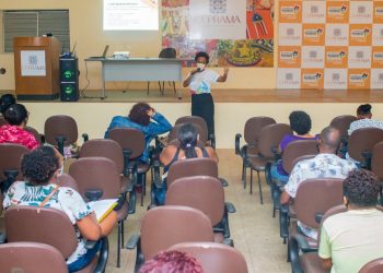 Setur oferece curso gratuito para moradores e ambulantes do centro histórico de São Luís