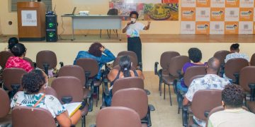 Setur oferece curso gratuito para moradores e ambulantes do centro histórico de São Luís