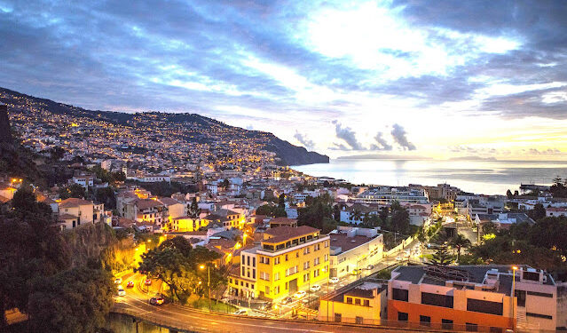 Madeira é o ‘Melhor Destino Insular do Mundo’ pela 8ª vez consecutiva. Destino português recebeu o título dos World Travel Awards durante cerimônia em Omã