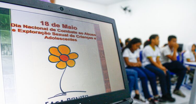 Dia Nacional de Combate ao Abuso e à Exploração Sexual de Crianças e Adolescentes é marcado com açōes do Mais Infância, Mais Turismo
