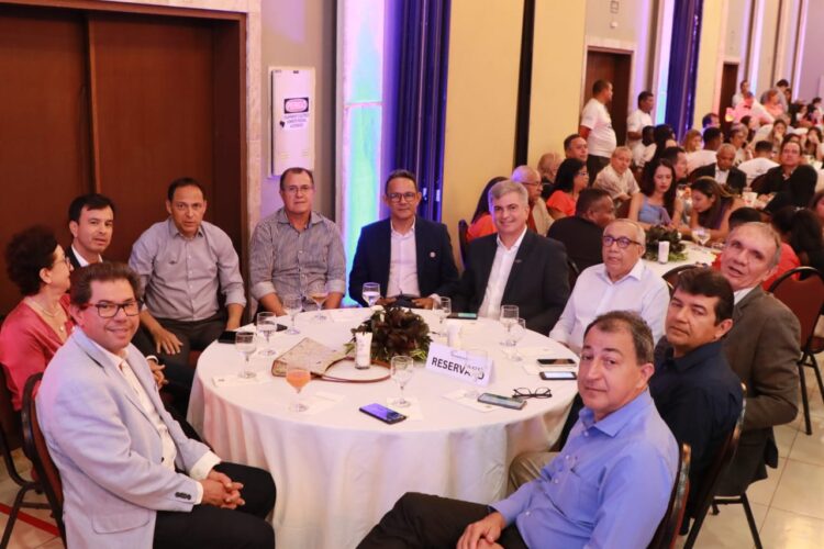 O ministro do Turismo, Celso Sabino, lançou em São Luís, na terça-feira (15), a plataforma “Qualifica Turismo” e o programa de “Qualificação Turismo, Inclusão e Acessibilidade