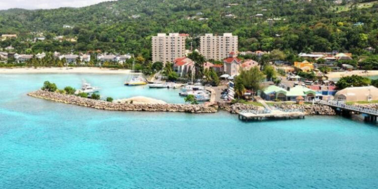 Ministério do Turismo articula voo direto entre o Brasil e Jamaica, partindo de São Luís