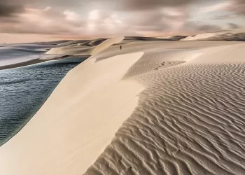 Site elege os 10 melhores destinos escondidos do mundo – e Lençóis Maranhenses é um deles
