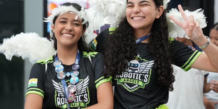 Equipes do SESI-MA embarcam na próxima terça-feira (11) para etapa nacional de campeonato de robótica