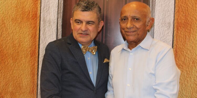 Edilson Baldez prestigia lançamento de livro sobre patrimônio histórico em São Luís