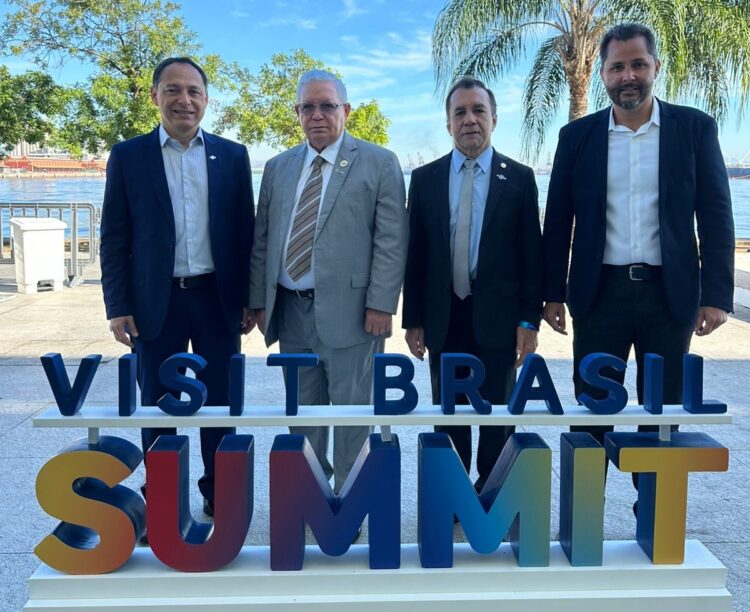 Missão organizada pelo Sebrae explora tendências futuras do turismo em evento no Rio de Janeiro