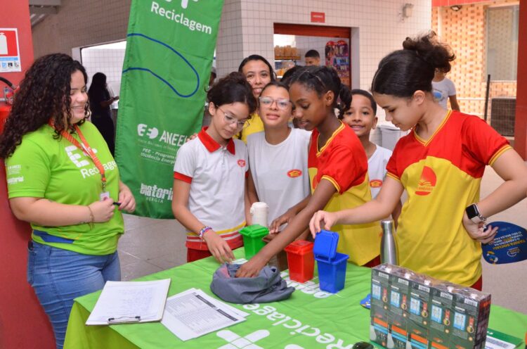 Baldez faz abertura oficial do Mundo SENAI no Maranhão