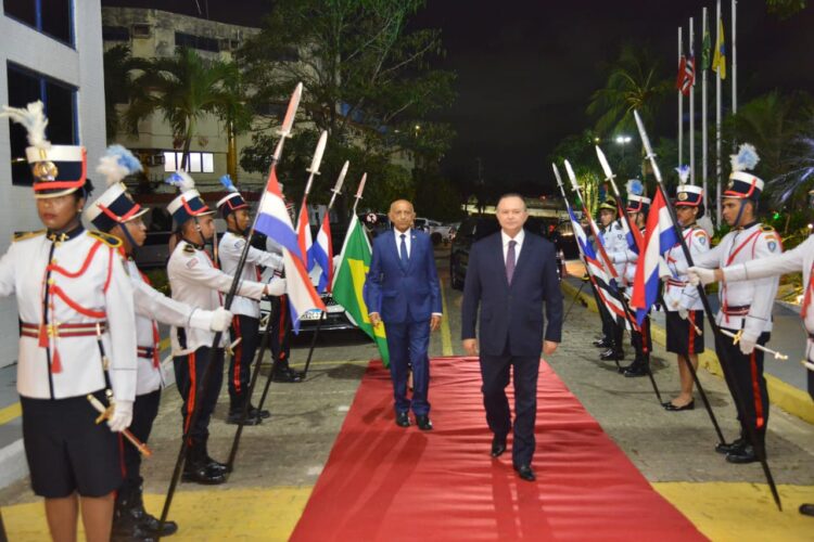 FIEMA concede Medalha da Ordem do Mérito Industrial, da CNI, a Carlos Brandão