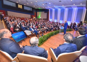 FIEMA concede Medalha da Ordem do Mérito Industrial, da CNI, a Carlos Brandão