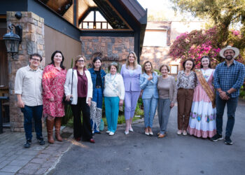 Gramado resgata sua essência com movimento cultural e educativo inspirado na hortênsia