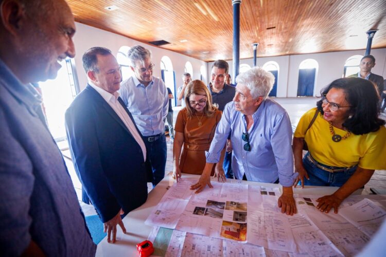 Governo e rede hoteleira portuguesa vistoriam obras no Centro Histórico de São Luís