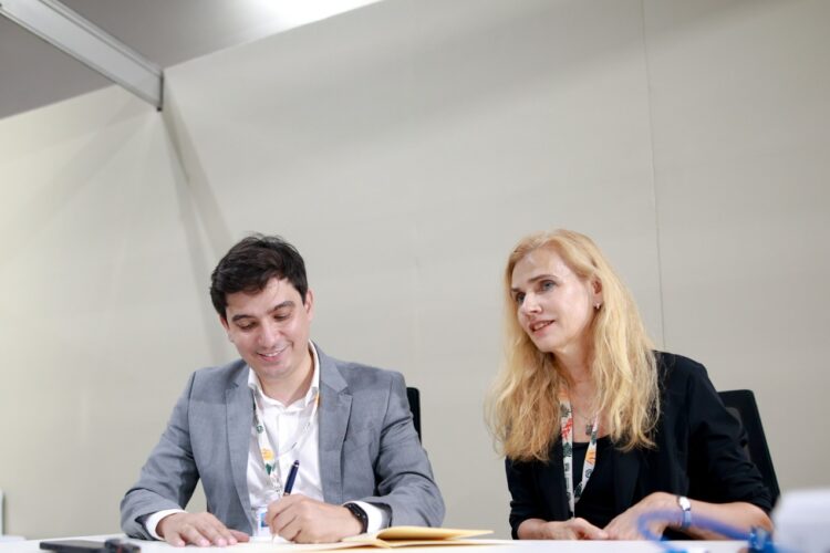 Governo apresenta proposta de bioeconomia e sustentabilidade e firma parceria com BID e AFD para alta conectividade