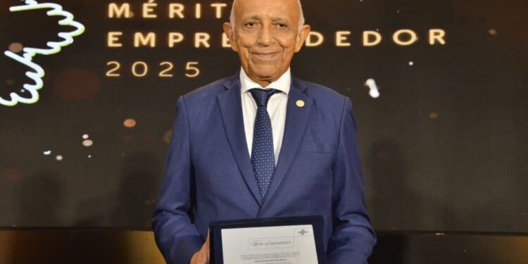 Medalha do Mérito Empreendedor destaca Edilson Baldez como patrono