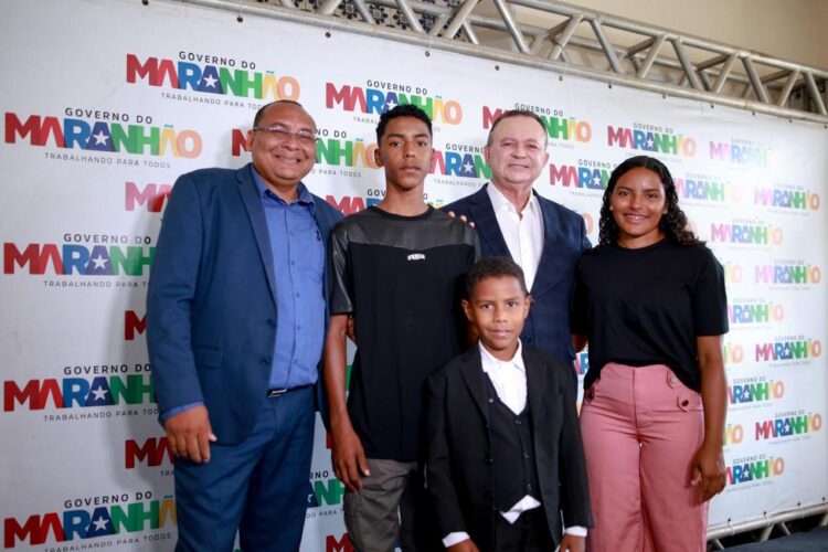 Governo do Maranhão sanciona lei que cria auxílio financeiro para crianças e adolescentes órfãos do feminicídio