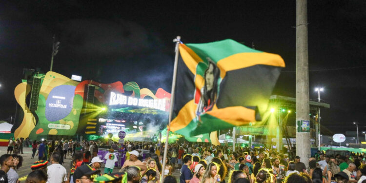 Festival Ilha do Reggae lota Arena Jamaica Brasileira e celebra identidade regueira de São Luís