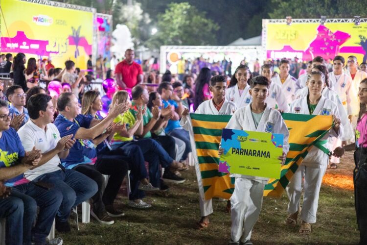 Governo fortalece políticas públicas e amplia ações em esporte e juventude com Maranhão Acolhedor e Transporte Universitário