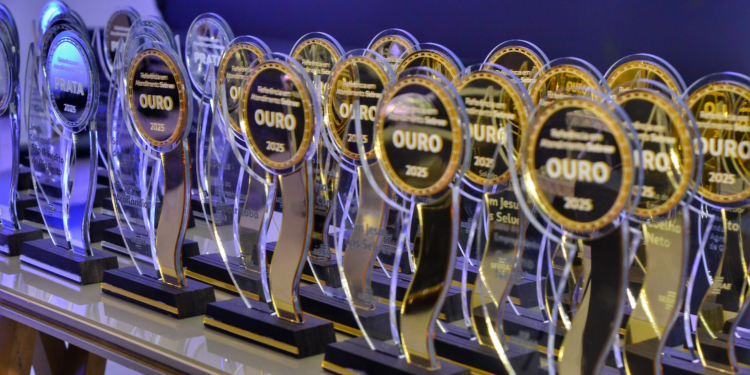 Salas do Empreendedor da Grande Ilha ganham destaque em premiação de excelência no atendimento do Sebrae