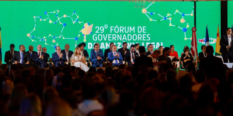 Maranhão assume presidência do Consórcio Amazônia Legal em solenidade do 29° Fórum de Governadores