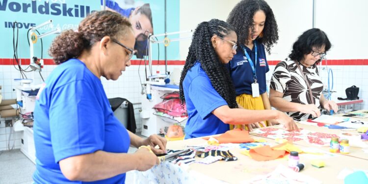 SENAI-MA realiza ações na Semana Fashion Revolution