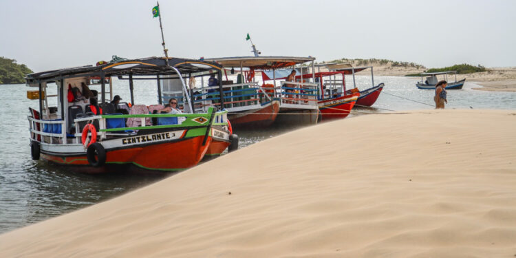 Passeios náuticos em Raposa crescem 24% no primeiro trimestre de 2026