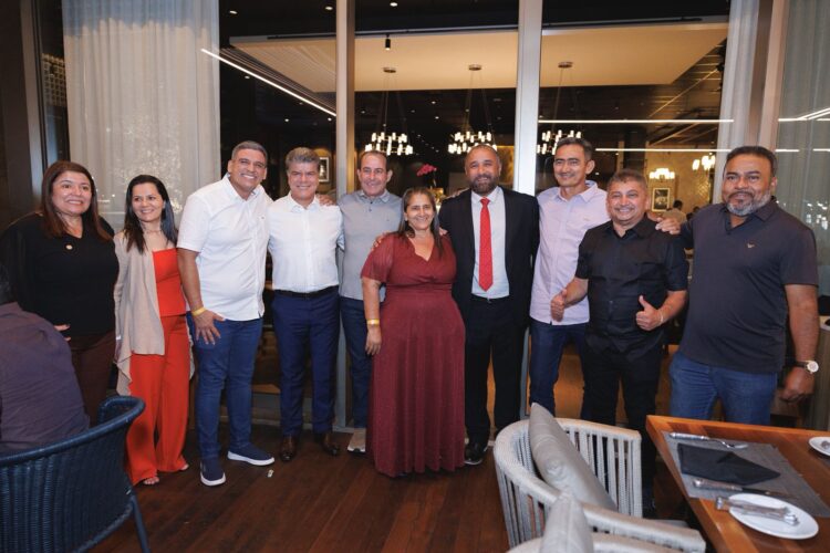 FAMEM reúne prefeitos maranhenses em noite de articulação política na MARCHA, em Brasília