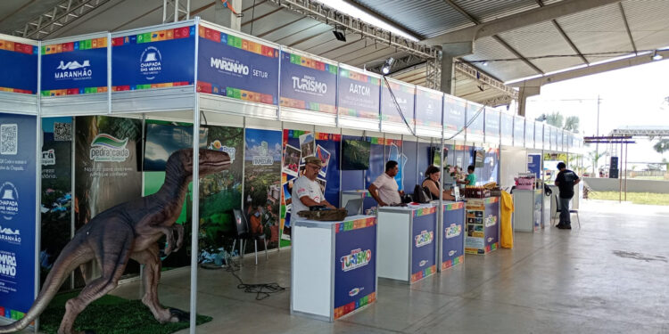 Espaço Turismo promove as belezas e os atrativos da Chapada das Mesas para visitantes da Agrobalsas 2026