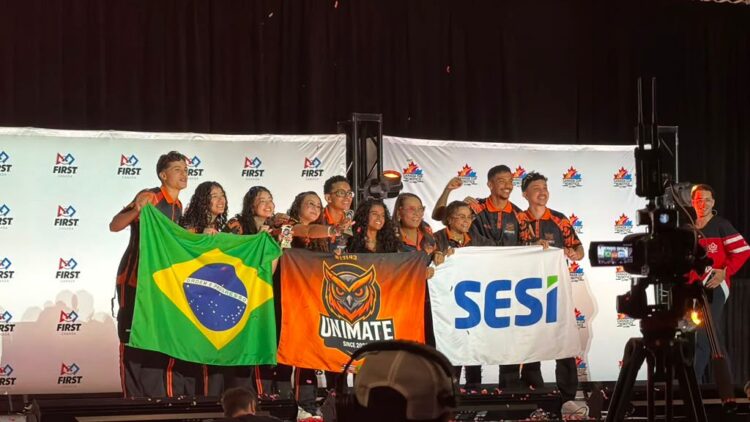 Estudantes do SESI-MA conquistam pódio internacional de robótica no Canadá