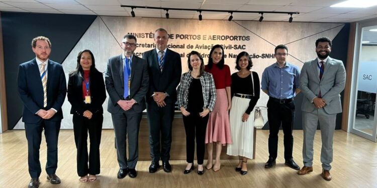 CNC discute redução de custos da aviação e fortalecimento da conectividade regional com o governo federal