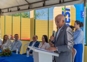 Baldez inaugura Indústria do Conhecimento em Passagem Franca