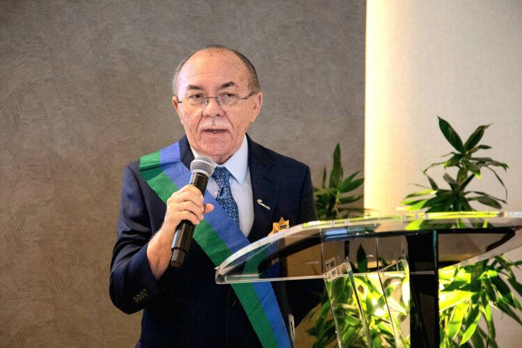 Presidente da Fecomércio-MA Maurício Feijó é agraciado com a Ordem do Mérito Comercial da Amazônia