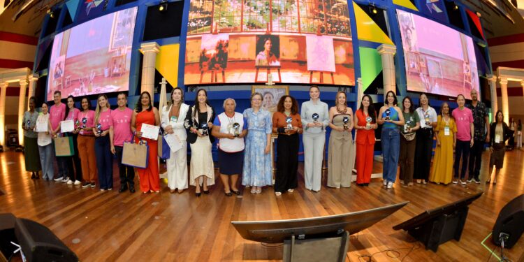 Prêmio Sebrae Mulher de Negócios transforma empreendedoras maranhenses em obras de arte